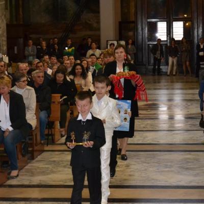 26 mai: Roma: Prima sfântă Împărtăşanie la copiii români
