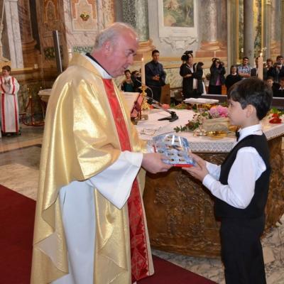 26 mai: Roma: Prima sfântă Împărtăşanie la copiii români