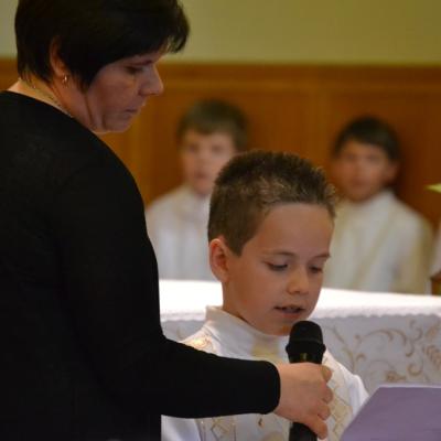 26 mai: Roma: Prima sfântă Împărtăşanie la copiii români