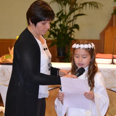 26 mai: Roma: Prima sfântă Împărtăşanie la copiii români