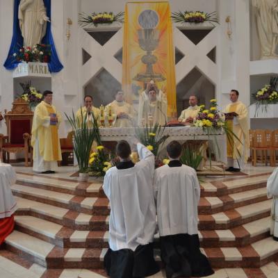 30 mai: Bacău: Procesiune solemnă de Joia Verde