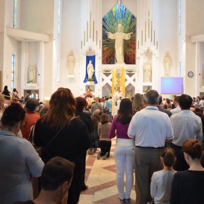 30 mai: Bacău: Procesiune solemnă de Joia Verde