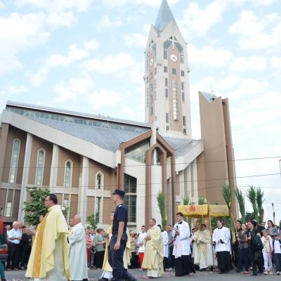 30 mai: Bacău: Procesiune solemnă de Joia Verde