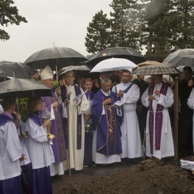 31 mai: Suceava: Funeraliile părintelui Johann Proschinger, OFMConv