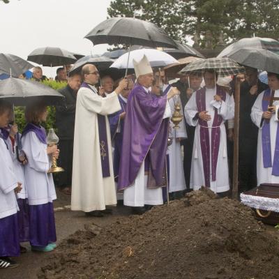 31 mai: Suceava: Funeraliile părintelui Johann Proschinger, OFMConv