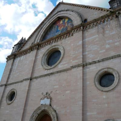 1 iunie: Pordenone: Pelerinajul comunităţii române la Cascia şi Assisi