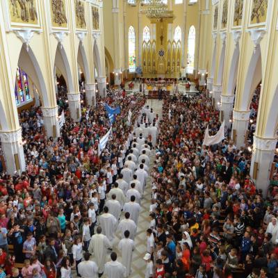 1 iunie: Adjudeni: Sărbătoarea Copiilor