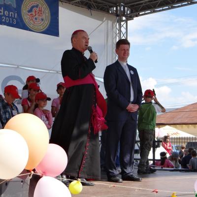 1 iunie: Adjudeni: Sărbătoarea Copiilor