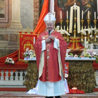 2 iunie: Roma: Conferirea sfântului Mir unor adolescenţi din comunitatea română