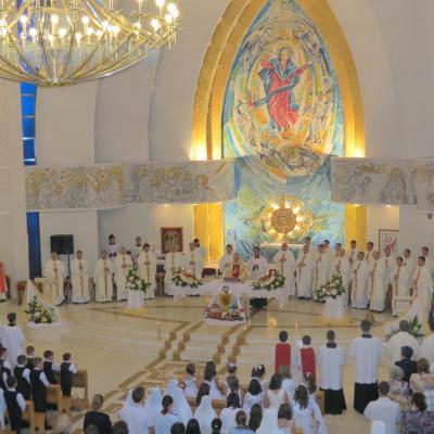 2 iunie: Iaşi (catedrală): Trupul şi Sângele Domnului