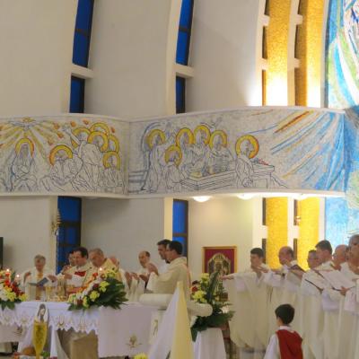 2 iunie: Iaşi (catedrală): Trupul şi Sângele Domnului