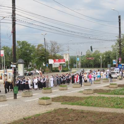 2 iunie: Iaşi (catedrală): Trupul şi Sângele Domnului