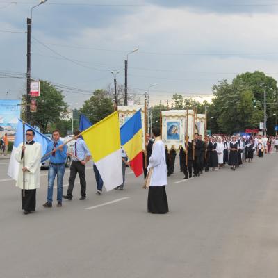 2 iunie: Iaşi (catedrală): Trupul şi Sângele Domnului