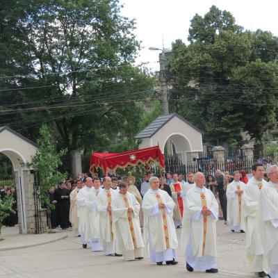 2 iunie: Iaşi (catedrală): Trupul şi Sângele Domnului