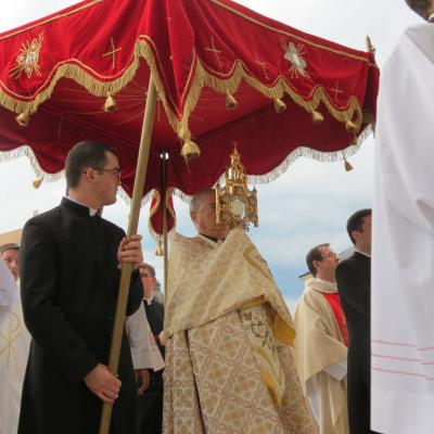 2 iunie: Iaşi (catedrală): Trupul şi Sângele Domnului