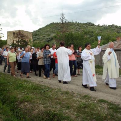 2-5 iunie: Dublă bucurie în Parohia Cotnari