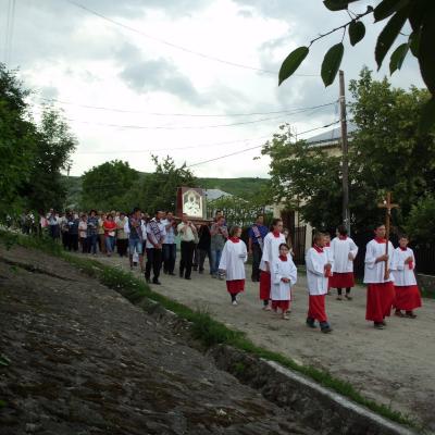 2-5 iunie: Dublă bucurie în Parohia Cotnari