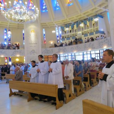 2 iunie: Iaşi (catedrală): Sfântă Liturghie cu requiem pentru pr. Isidor Mocanu