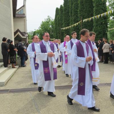 4 iunie: Gherăeşti: Funeraliile părintelui Isidor Mocanu