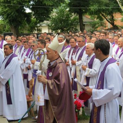 4 iunie: Gherăeşti: Funeraliile părintelui Isidor Mocanu