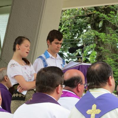 4 iunie: Gherăeşti: Funeraliile părintelui Isidor Mocanu
