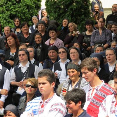 4 iunie: Gherăeşti: Funeraliile părintelui Isidor Mocanu