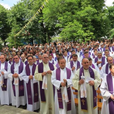 4 iunie: Gherăeşti: Funeraliile părintelui Isidor Mocanu