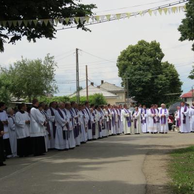 4 iunie: Gherăeşti: Funeraliile părintelui Isidor Mocanu