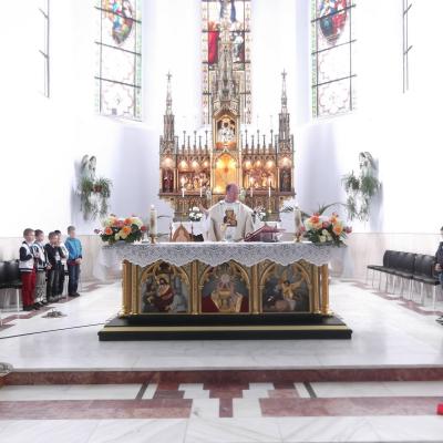 8 iunie: Bacău: Copii şi adulţi în pelerinaj la Cacica