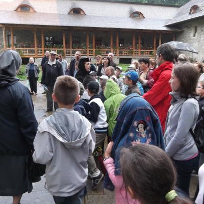 8 iunie: Bacău: Copii şi adulţi în pelerinaj la Cacica