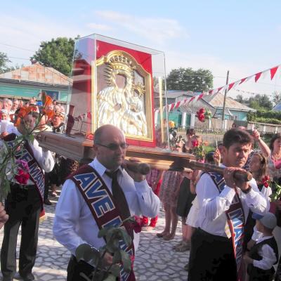 9-12 iunie: Şcheia: Pelerinajul icoanei sfintei Fecioare Maria de la Cacica şi misiuni populare