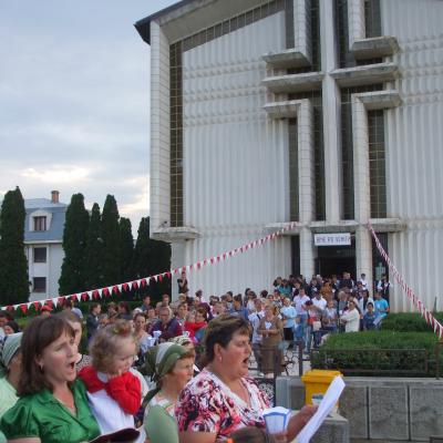 9-12 iunie: Şcheia: Pelerinajul icoanei sfintei Fecioare Maria de la Cacica şi misiuni populare