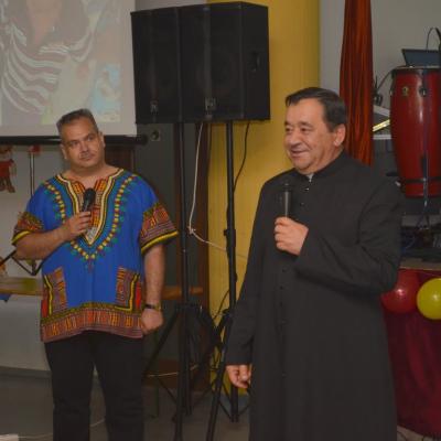 9 iunie: Bacău: "Picătura de apă de la Maikona"