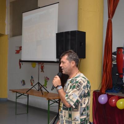 9 iunie: Bacău: "Picătura de apă de la Maikona"
