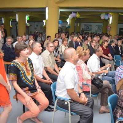 9 iunie: Bacău: "Picătura de apă de la Maikona"