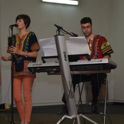 9 iunie: Bacău: "Picătura de apă de la Maikona"