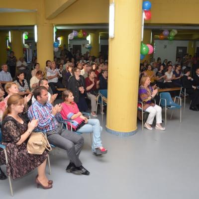 9 iunie: Bacău: "Picătura de apă de la Maikona"