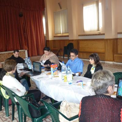 15 iunie: Oneşti: Sesiune ordinară a Oficiului pentru Pastoraţie Şcolară şi Predarea Religiei în Şcoli