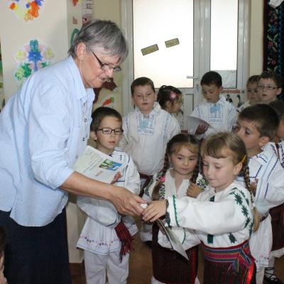 16 şi 18 iunie: Iugani: Cinste lor