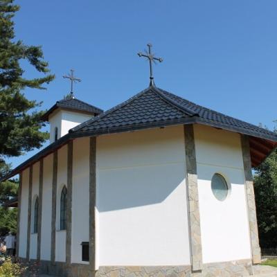 16 iunie: Voievodeasa: Sfinţirea Capelei Învierii