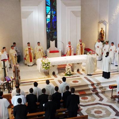 16 iunie: Iaşi: Aniversare sacerdotală