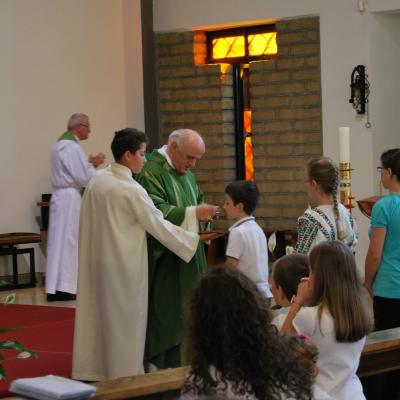16 iunie: Ladispoli: Vizita canonică a episcopului Gino Reali la comunitatea românilor catolici