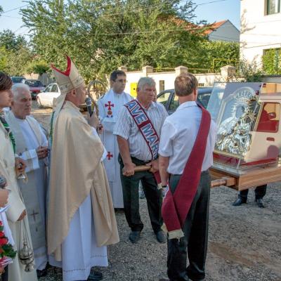 18-23 iunie: Valea Lupului: Misiuni populare la picioarele Icoanei miraculoase a Maicii Domnului de la Cacica