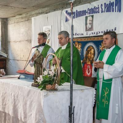18-23 iunie: Valea Lupului: Misiuni populare la picioarele Icoanei miraculoase a Maicii Domnului de la Cacica