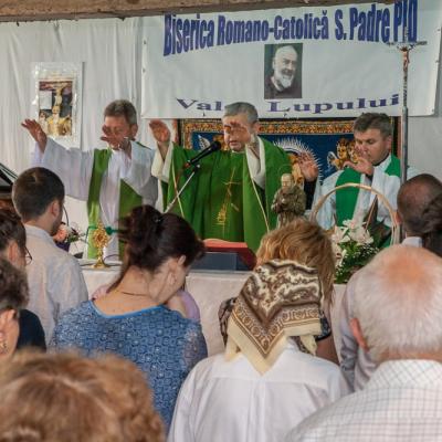 18-23 iunie: Valea Lupului: Misiuni populare la picioarele Icoanei miraculoase a Maicii Domnului de la Cacica