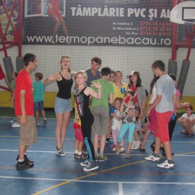 24-28 iunie: Bacău "Sfântul Nicolae": Campus pentru copii "Strălucind ca astrele în lume"
