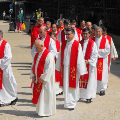 29 iunie: Bacău: Hramul Bisericii "Sfinţii Petru şi Paul"