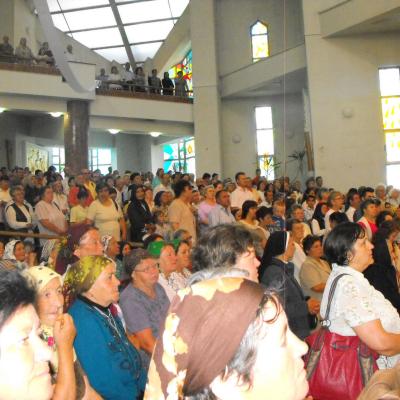 29 iunie: Bacău: Hramul Bisericii "Sfinţii Petru şi Paul"