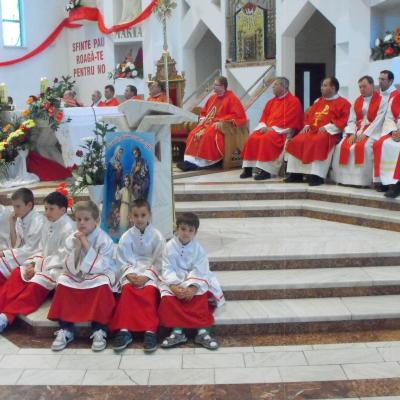 29 iunie: Bacău: Hramul Bisericii "Sfinţii Petru şi Paul"