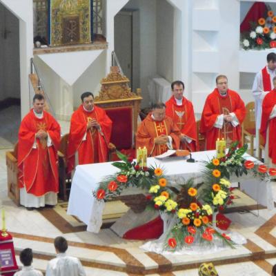 29 iunie: Bacău: Hramul Bisericii "Sfinţii Petru şi Paul"